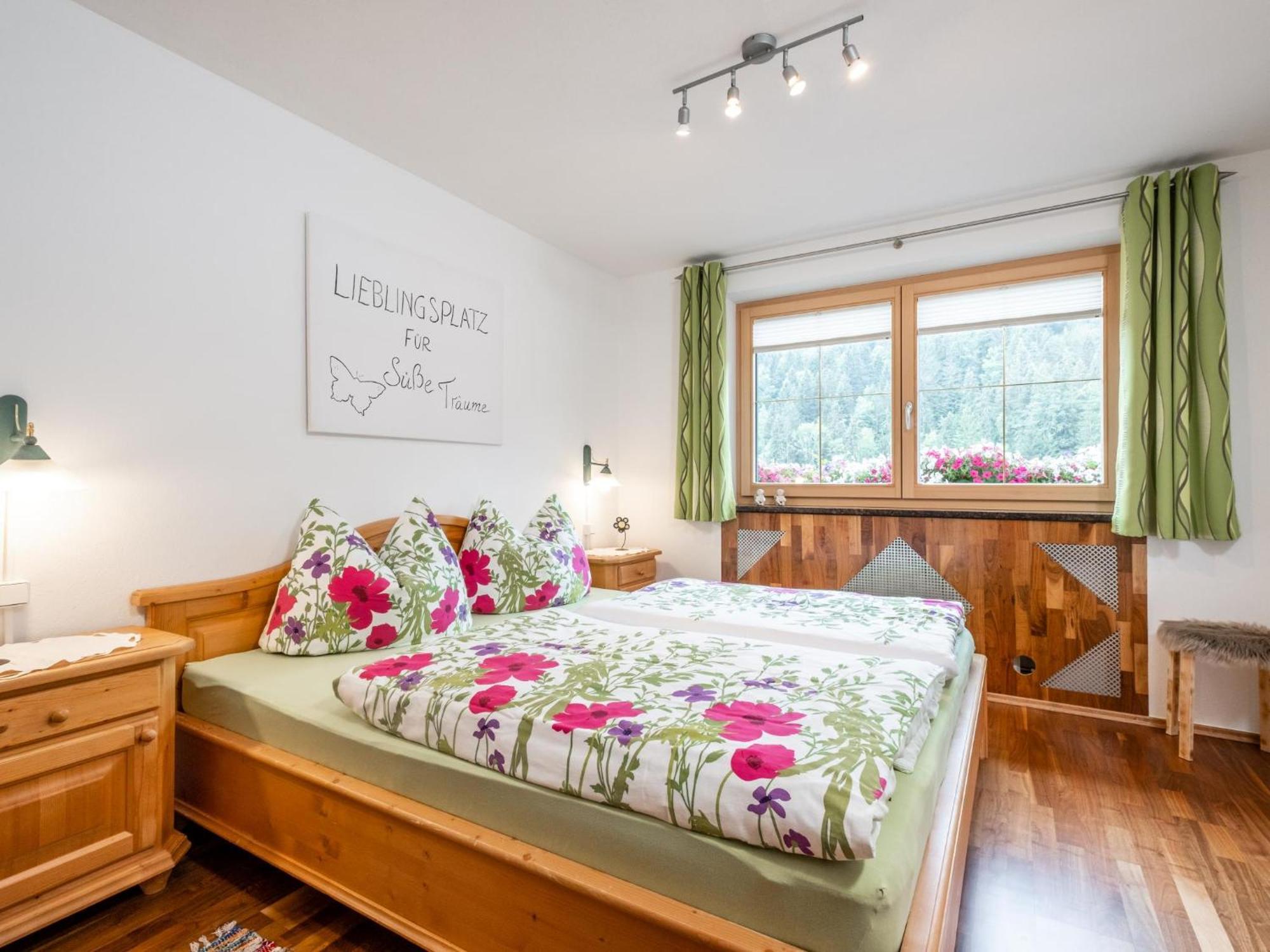 Haus Am Waldrand Apartment Hopfgarten im Brixental Luaran gambar