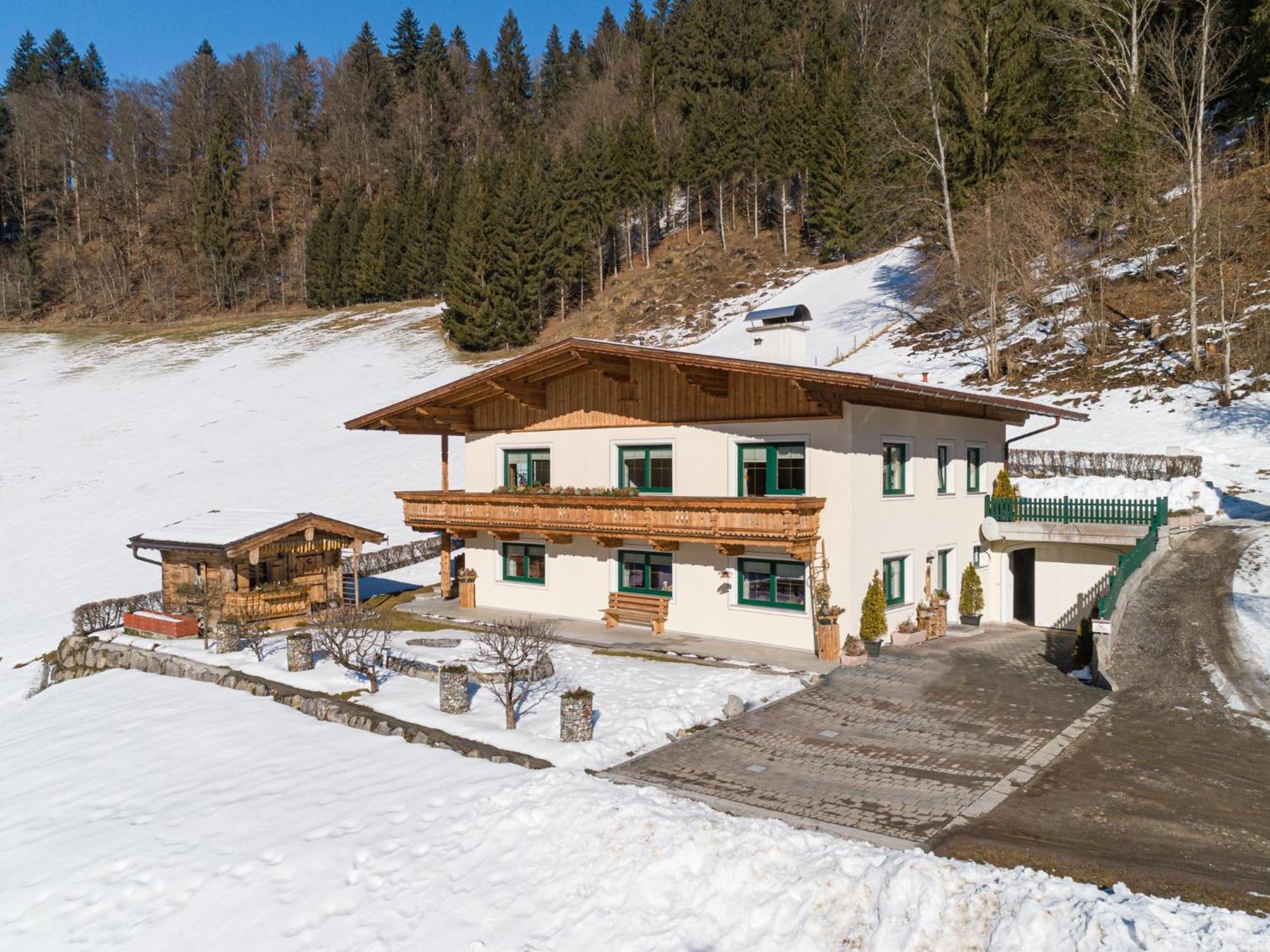 Haus Am Waldrand Apartment Hopfgarten im Brixental Luaran gambar