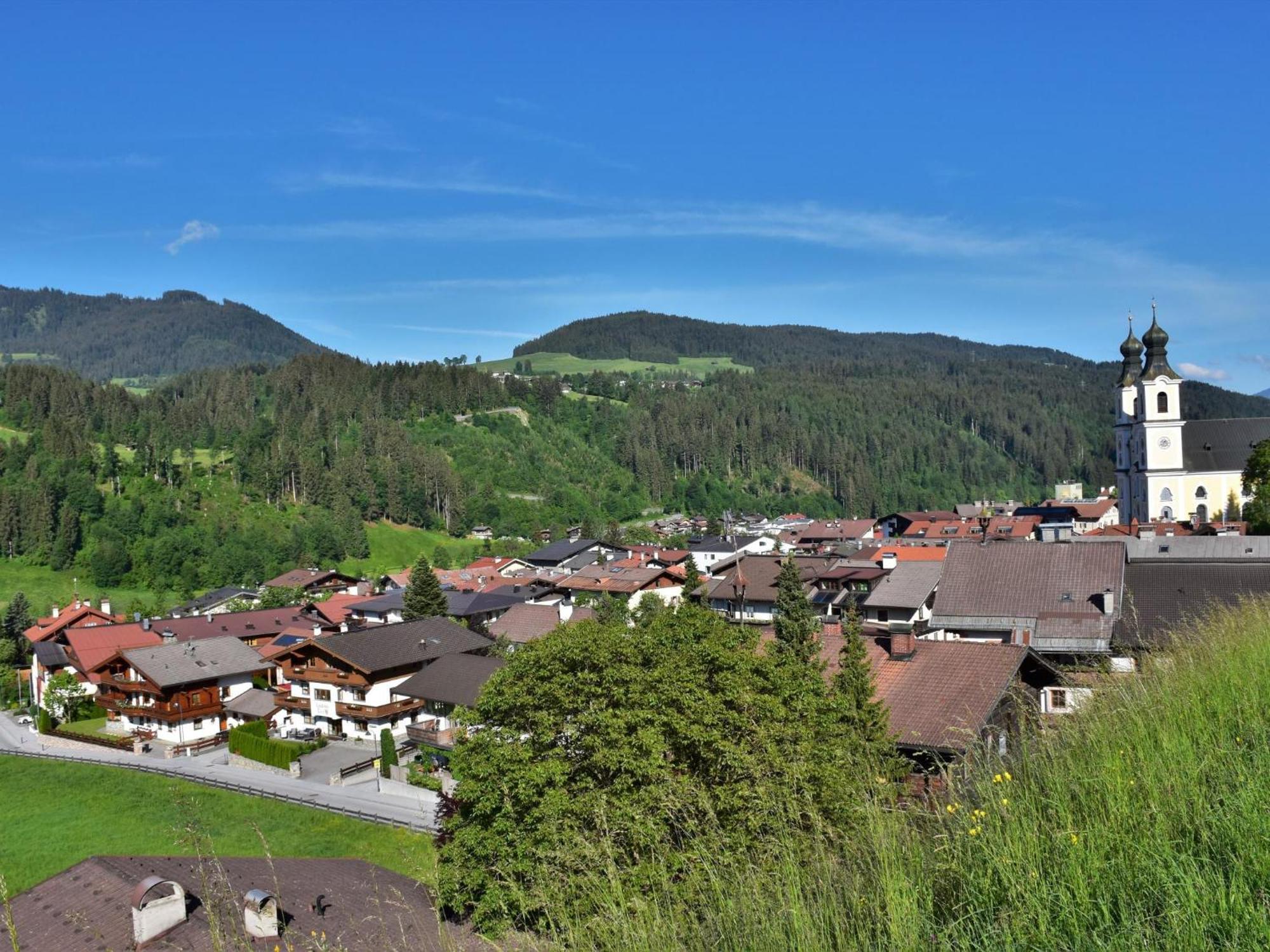 Haus Am Waldrand Apartment Hopfgarten im Brixental Luaran gambar