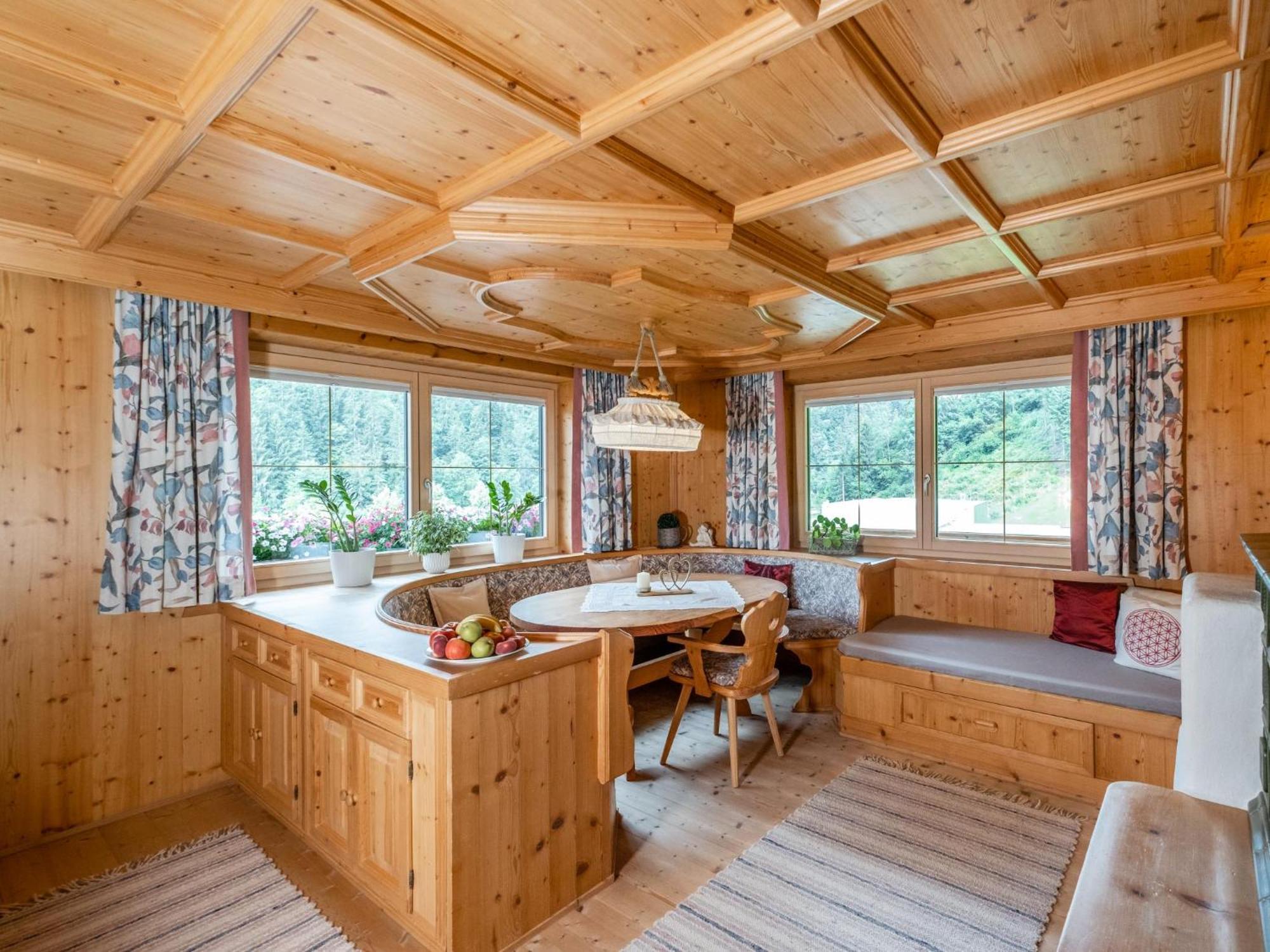 Haus Am Waldrand Apartment Hopfgarten im Brixental Luaran gambar
